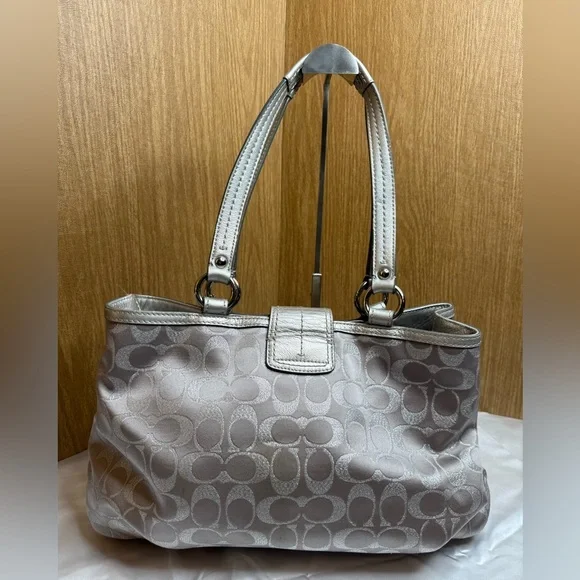 Silver Coach Women's Bag - Picture 2 of 11